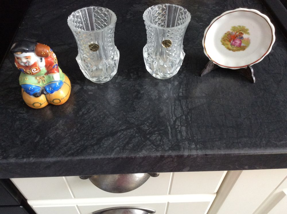 ASSIETTE /VASES/ Décoration