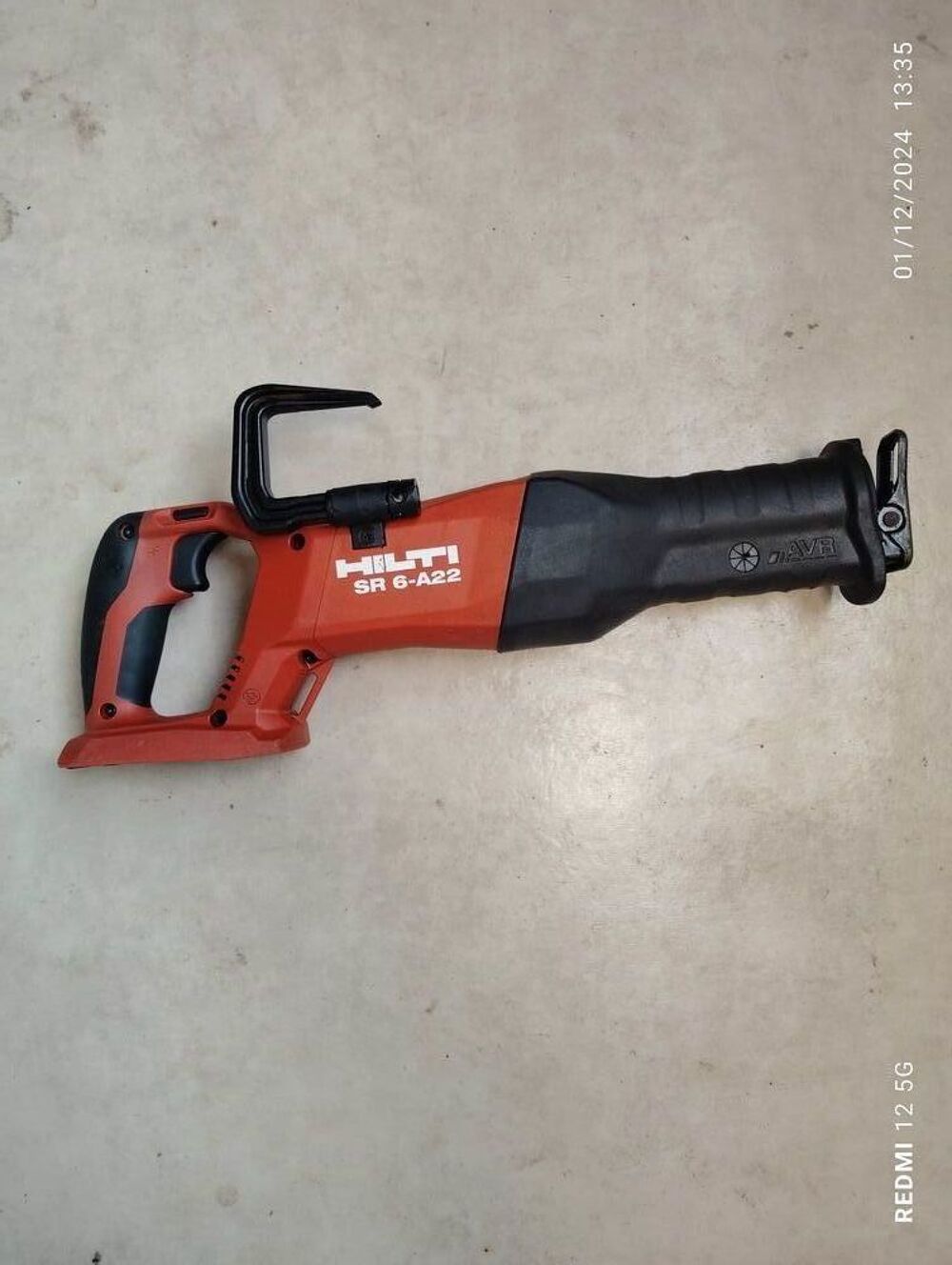 Hilti scie sabre Bricolage