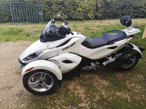 Moto CAN AM 2012 occasion Saint-Paulet-de-Caisson 30130