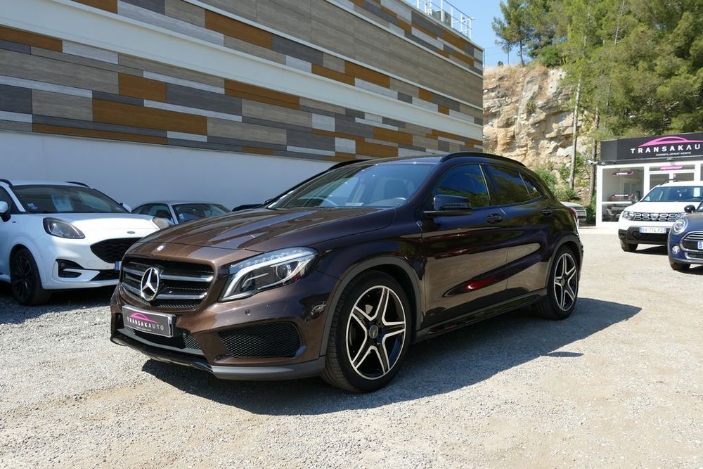 Classe GLA 200 Fascination 7-G DCT A 2015 occasion 13600 La Ciotat