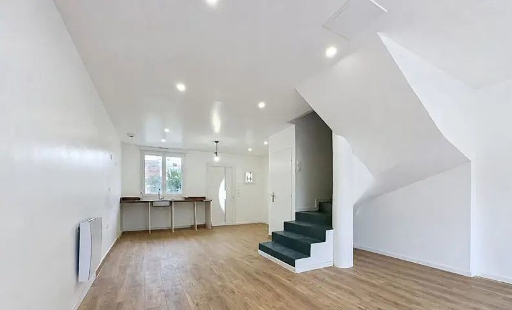 Location Maison Maison mitoyenne neuves Saint-denis