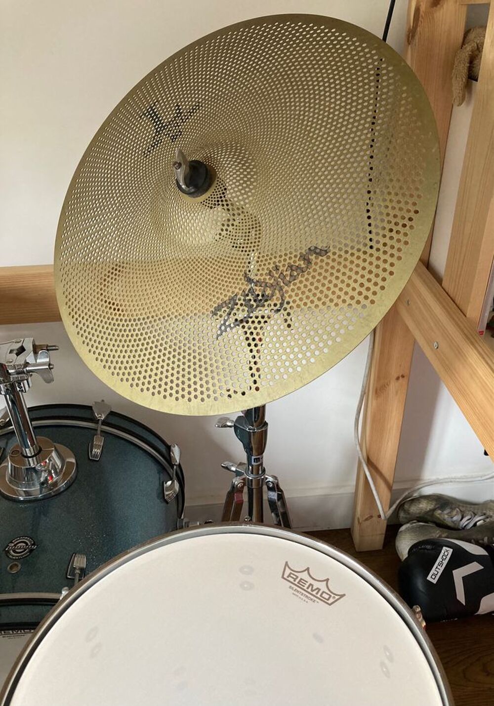 Batterie + cymbales low volume + tabouret Instruments de musique