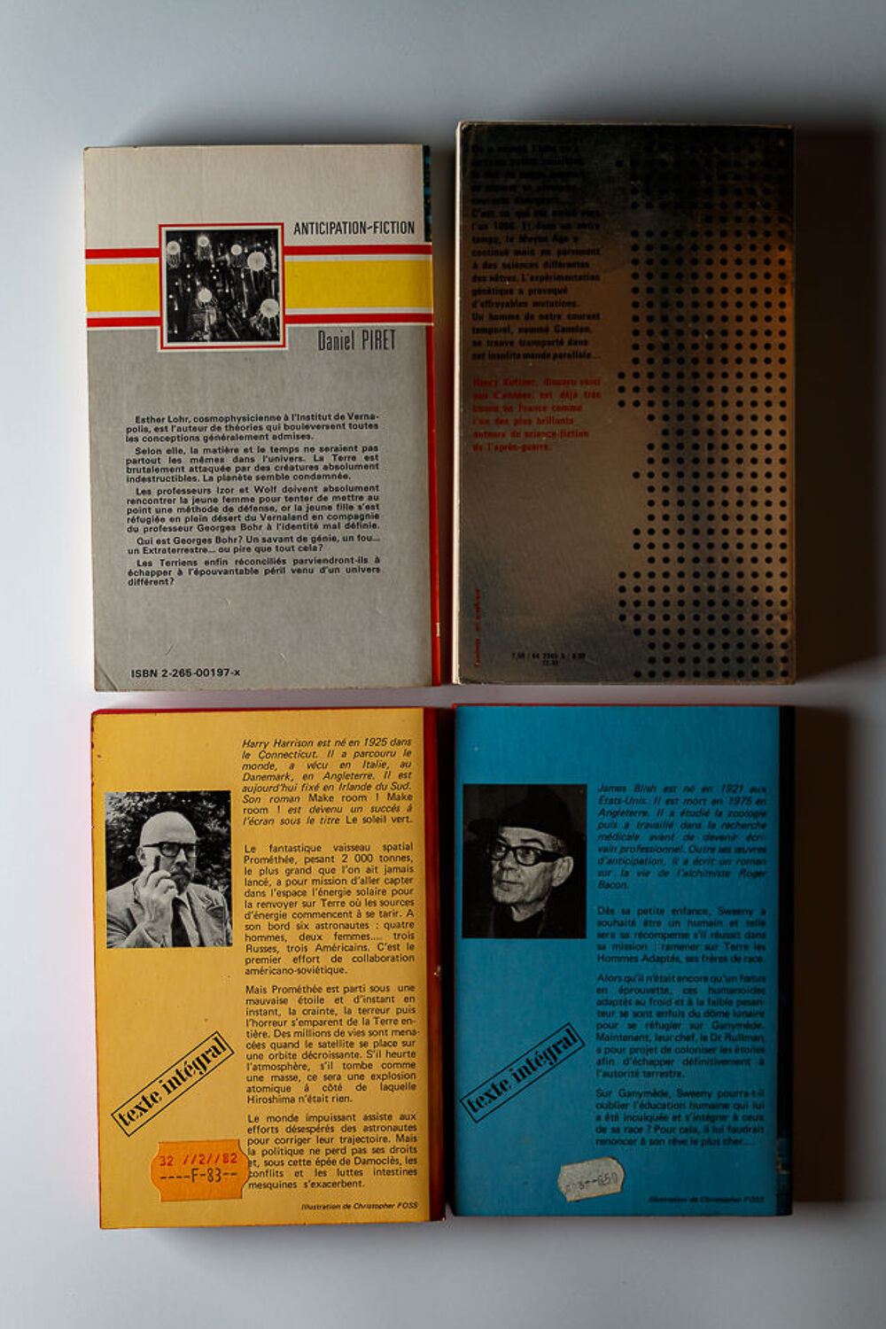 SF Lot-03 de 4 livres Livres et BD