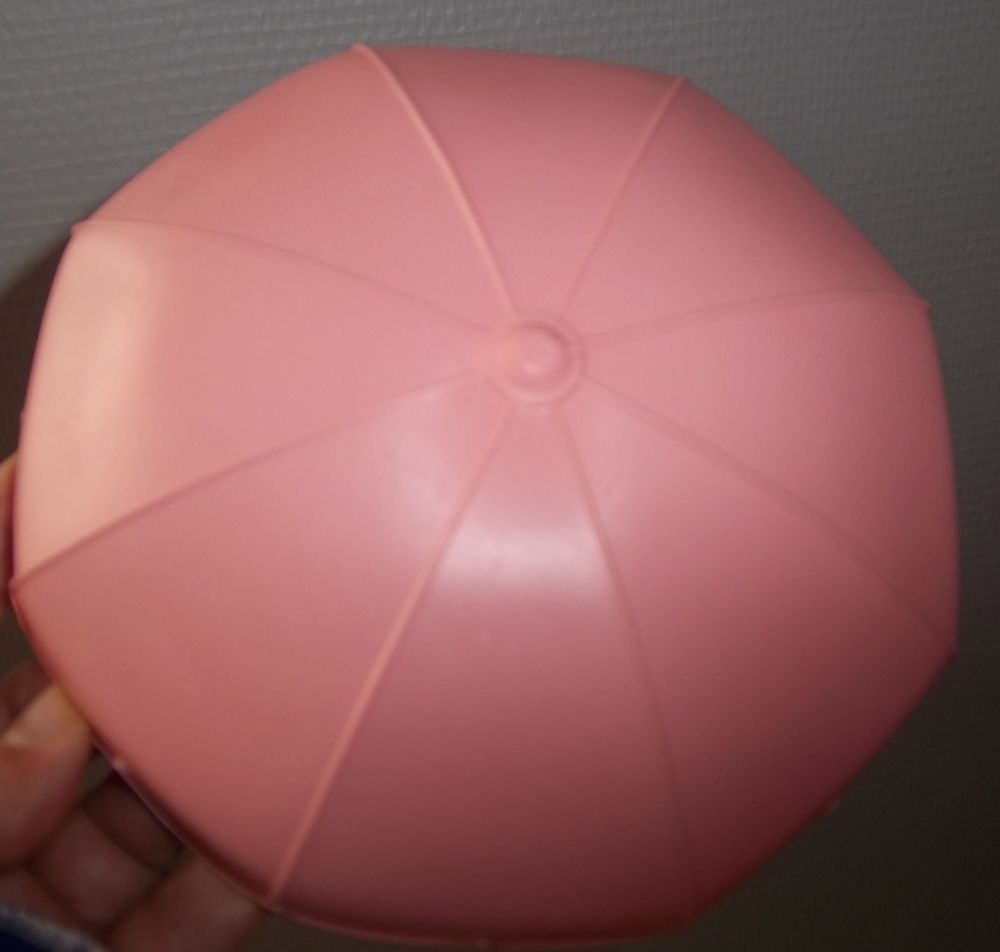 Parasol rose Barbie ann&eacute;e 1980 Jeux / jouets