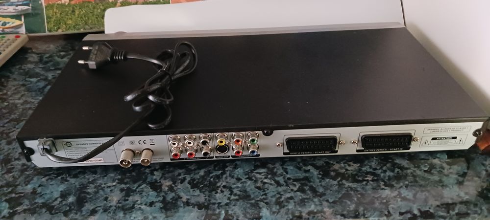 DVD NEON NM5 DVB DVD DVX DV3 T TRRESTRIAL. Audio et hifi