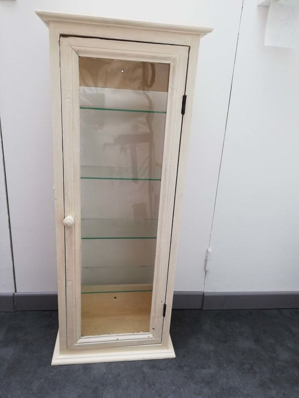 vitrine meuble 
Meubles