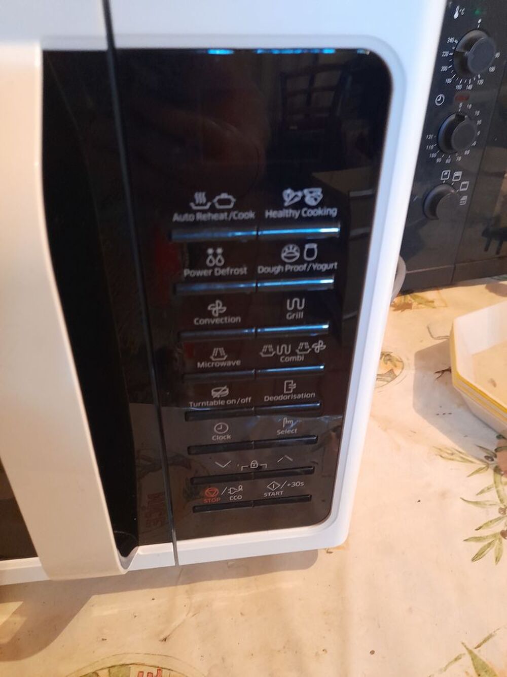 Four micro ondes samsung Electroménager