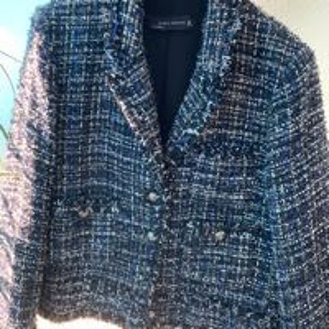VESTE TWEED COURTE couleurs multiples et file argent 12 Cannes (06)