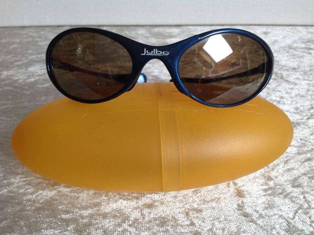 LUNETTES SOLEIL ENFANT 6-10 ans JULBO + &Eacute;TUI Envoi Possible
