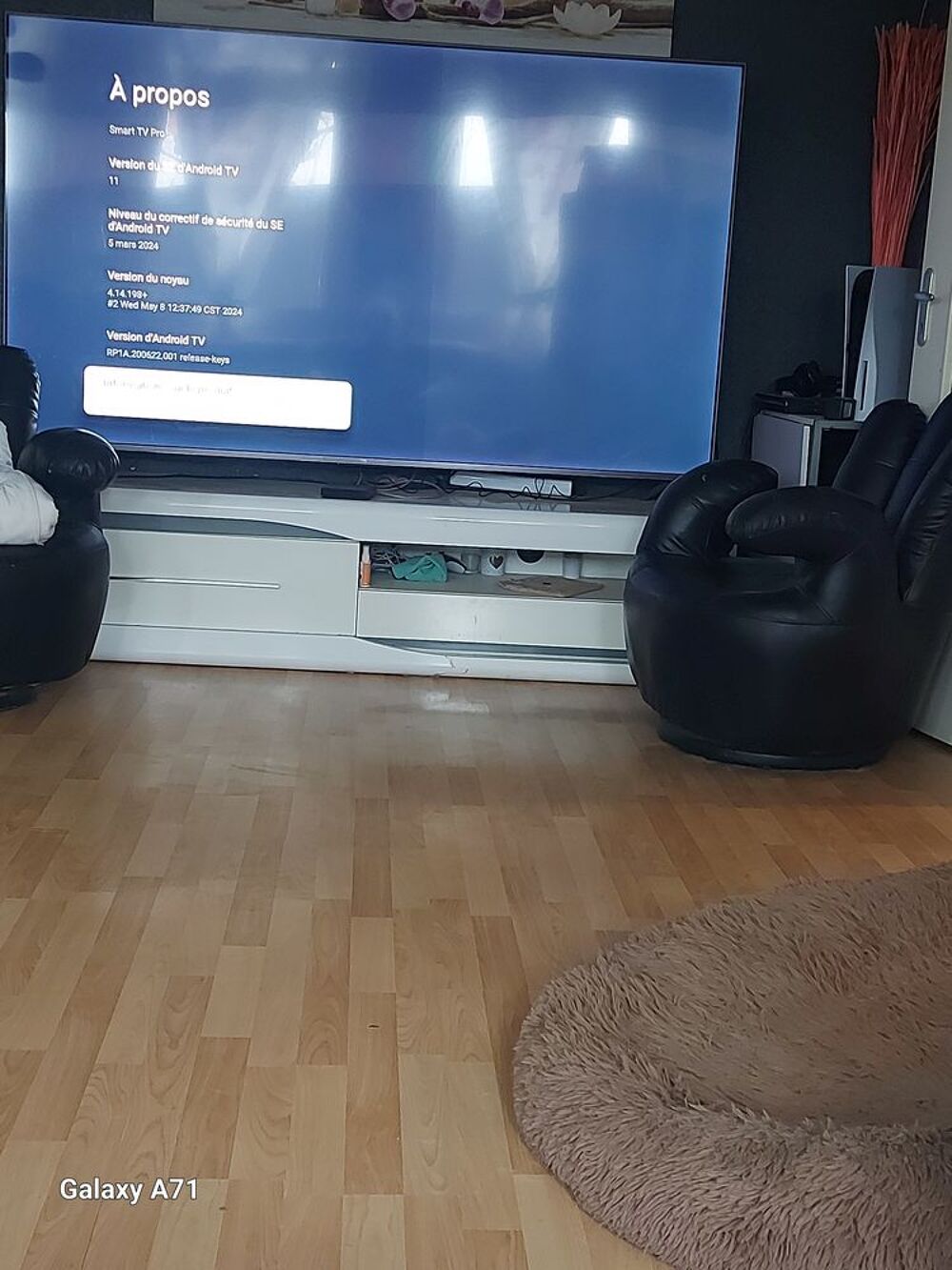 Lot de deux fauteuils Meubles
