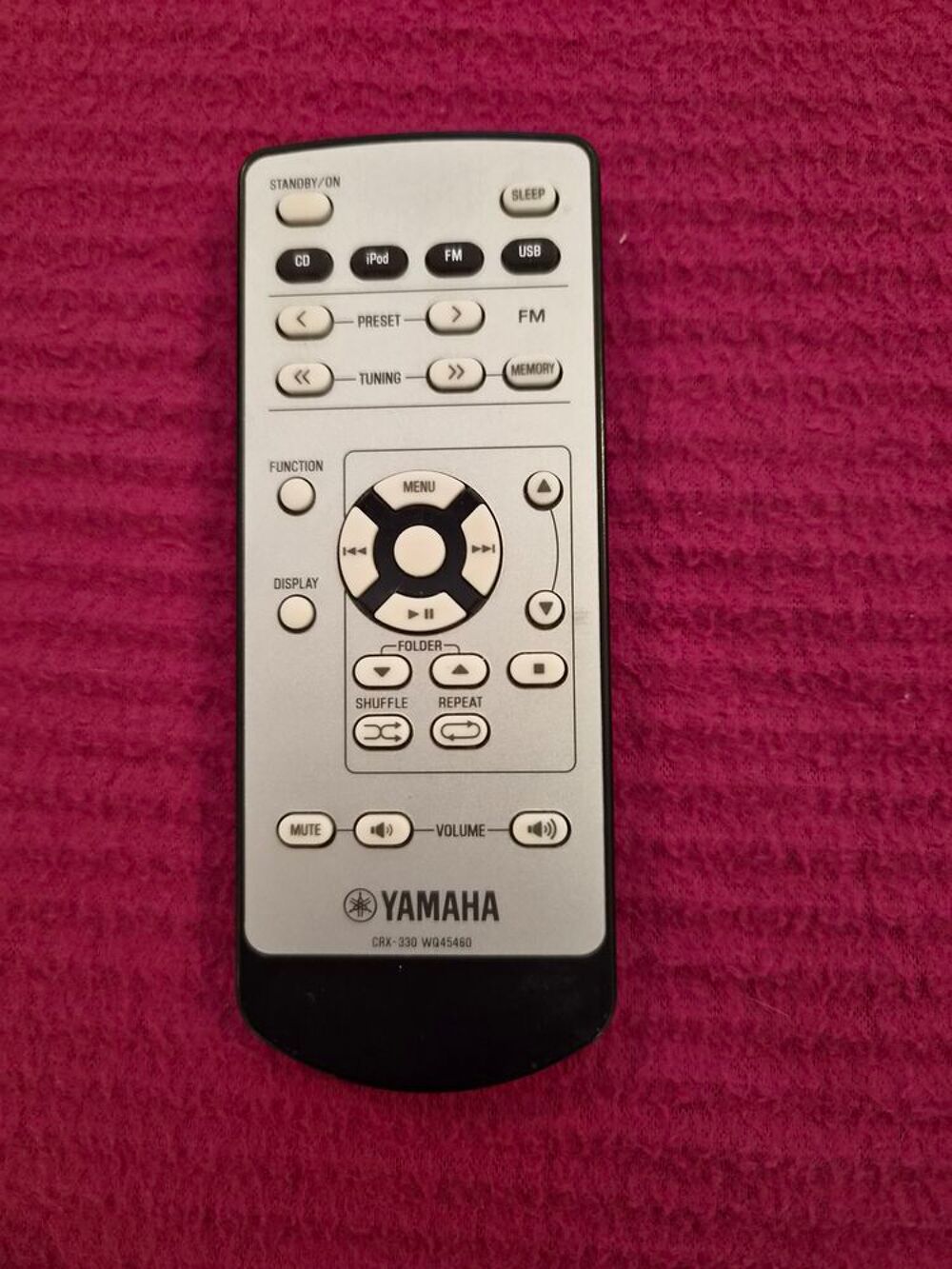 t&eacute;l&eacute;commande YAMAHA CRX 330 Photos/Video/TV
