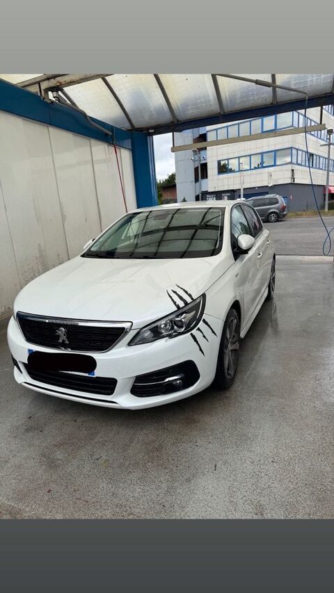 Peugeot 308 1.2 PureTech 110ch S&S BVM5 Style 2020 occasion Arcueil 94110