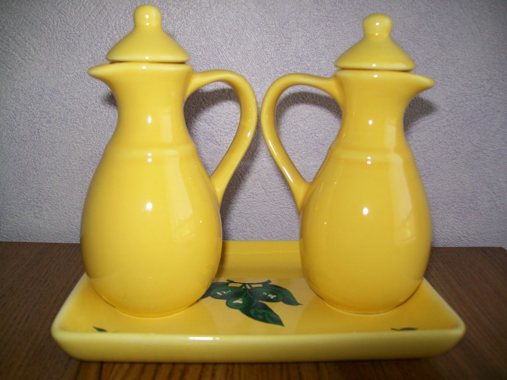 Set huilier + vinaigrier + plateau, neuf Cuisine