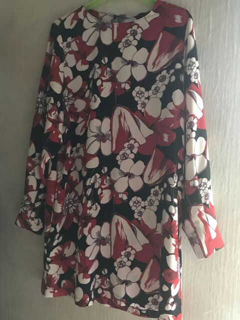 robe imprime  fleurs femme Mango 25 Les Mureaux (78)