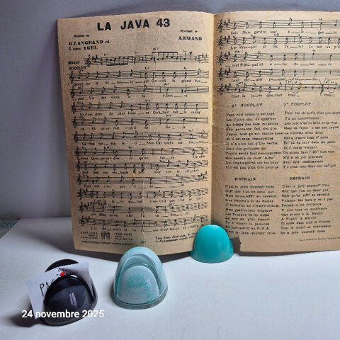 Lot de 3 portes copie Page-Up Crystal Pageup pour tenir une Saumur (49)