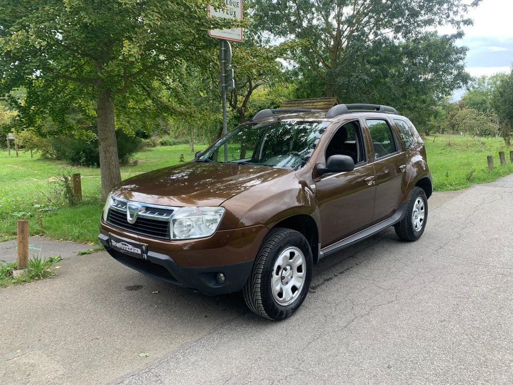 Duster 1.5 dCi 110 4x2 Lauréate 2011 occasion 78600 Maisons-Laffitte