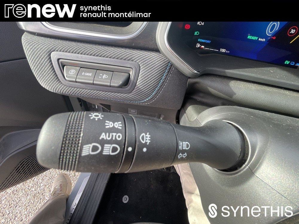 Symbioz E-Tech full hybrid 145 Esprit Alpine 2025 occasion 26200 Mont&eacute;limar