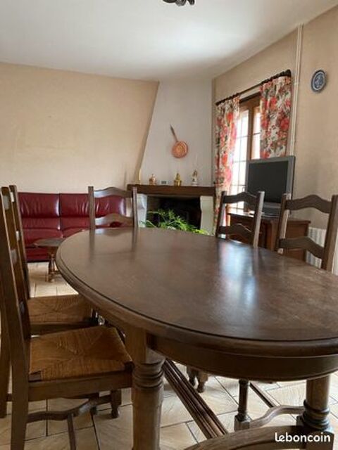 TABLE et CHAISES SALLE A MANGER 250 Vernon (27)