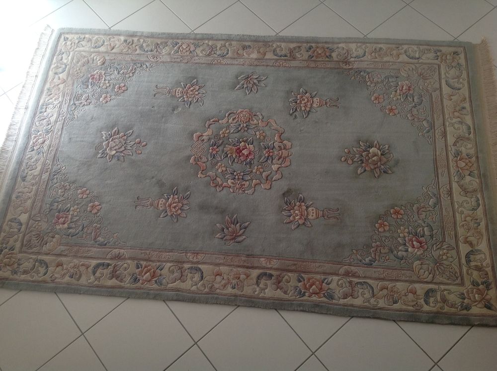 TAPIS CHINOIS VERT PURE LAINE FAIT MAIN GRAND FORMAT
Décoration