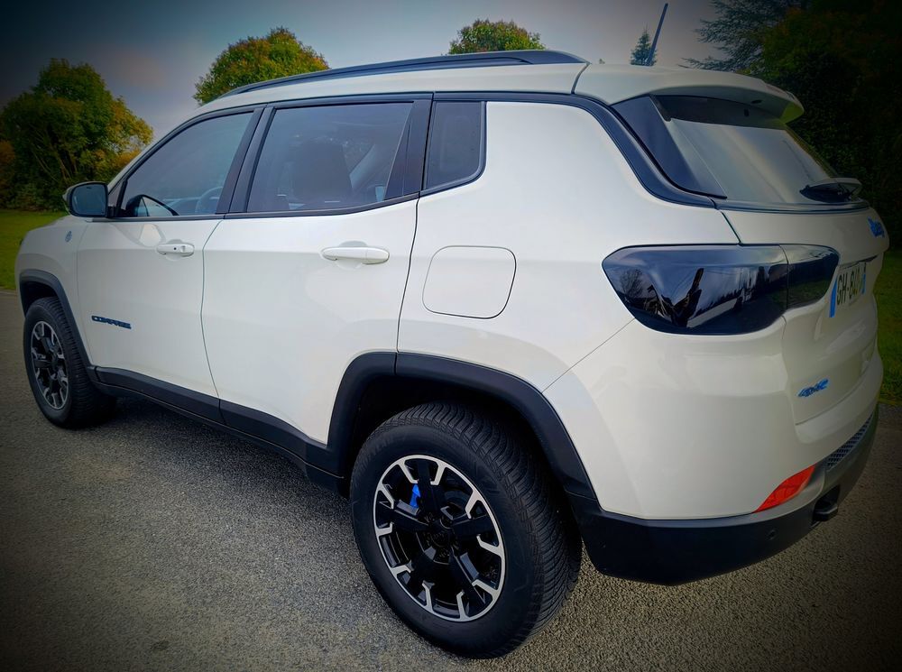 Compass 1.3 PHEV T4 240 ch 4xe eAWD Trailhawk 2022 occasion 86440 Mign&eacute;-Auxances