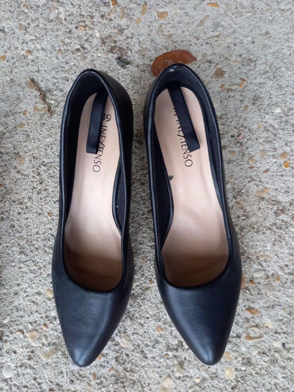 Chaussure femme &agrave; talon.39 pour et 37 peu utilis Chaussures