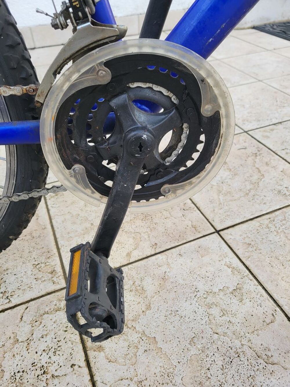 V&eacute;lo marque micmo 26 pouces bleu remis &agrave; neuf Vélos