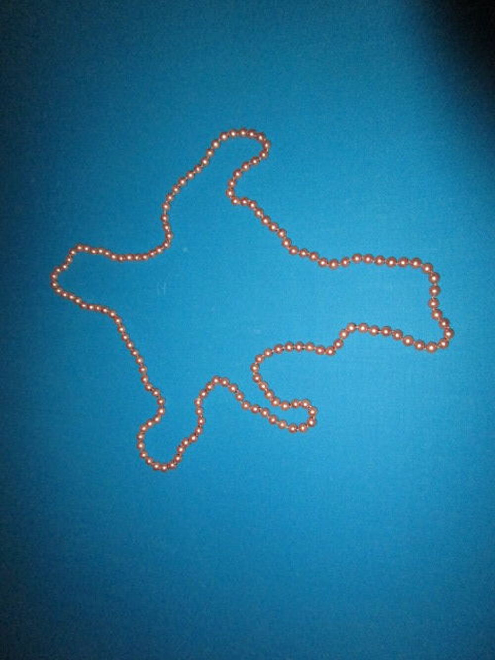  COLLIER EN PERLE Bijoux et montres