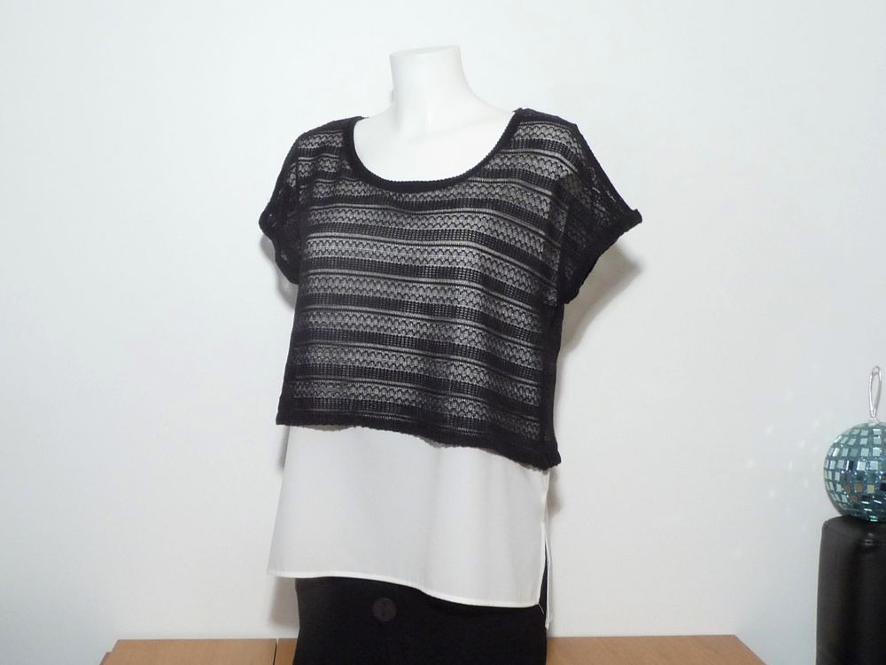 Double Top/ Tunique/ Tee Shirt Ecru avec son Top Court Noir Vêtements