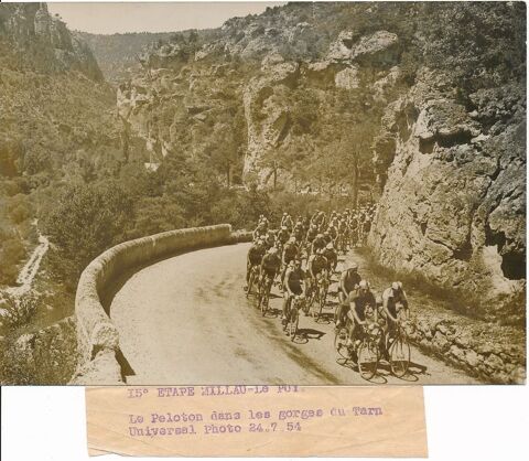 Ancienne Photographie Course Cyclisme �tape de Millau 1954 1 Loches (37)
