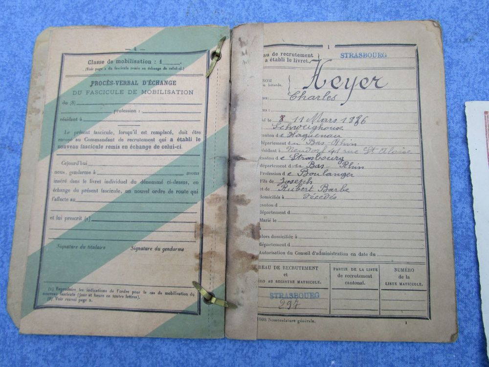 Livret militaire fran&ccedil;ais 