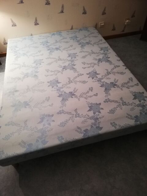 2 sommiers tapissier et leur matelas 175 Douvres-la-Dlivrande (14)