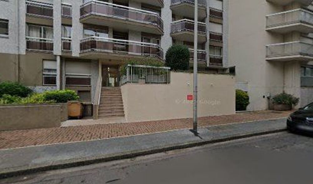 Location Parking/Garage Place de parking sécurisée ? Courbevoie Bécon Courbevoie