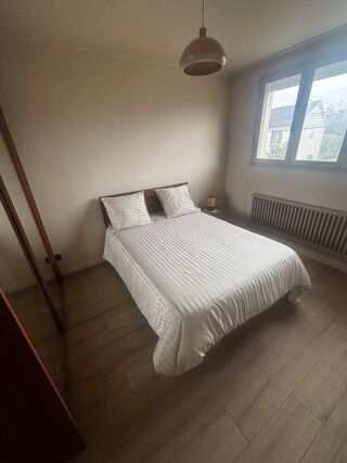  Colocation à louer 5 pièces 100 m²