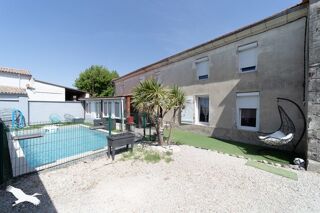  Maison à vendre 6 pièces 219 m² Anglade