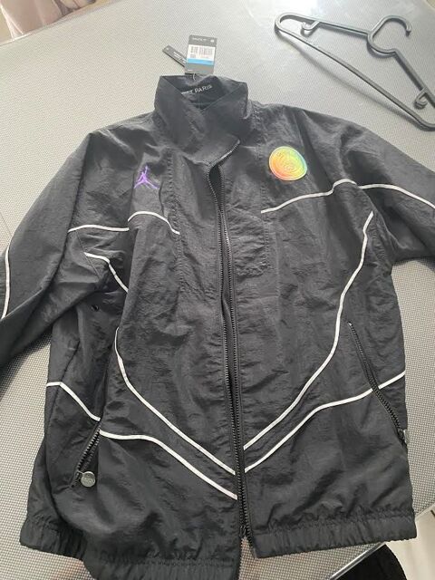 Veste Nike Jordan PSG dition limite 0 Langon (33)