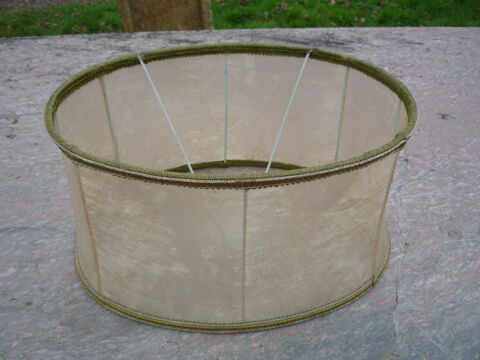 Abat-jour ovale ancien en vessie de porc/lampe (G) 45 Castres (81)