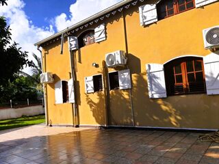  Maison  louer 4 pices 130 m
