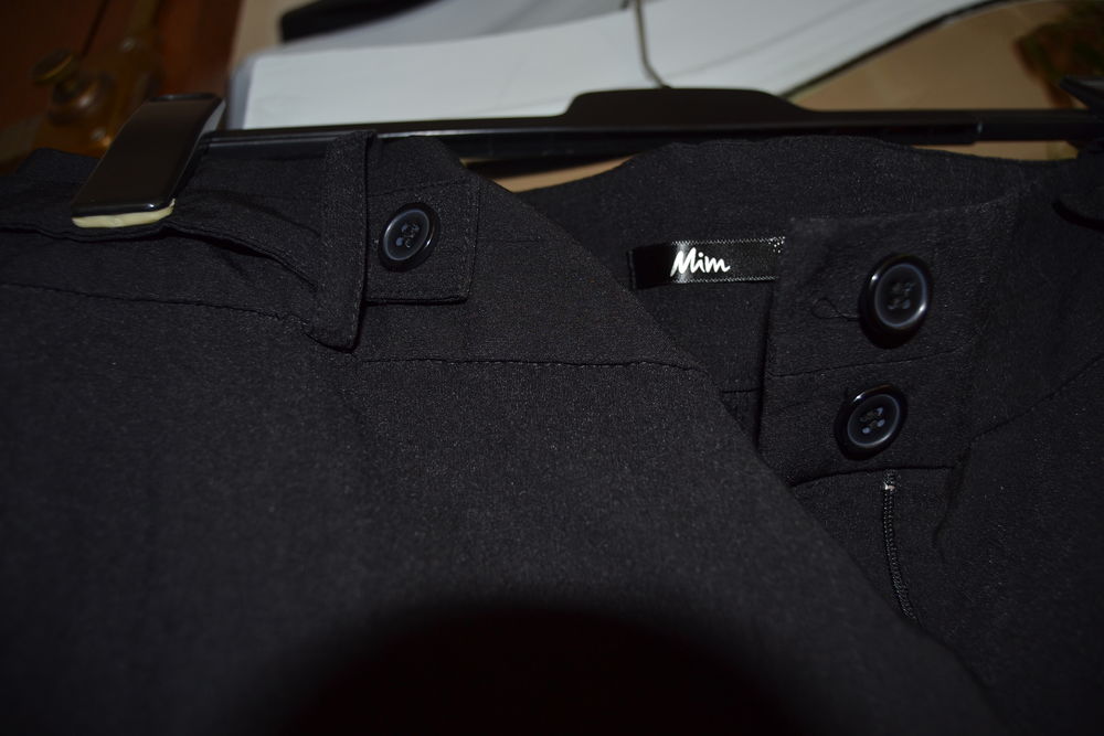 JUPE NOIRE impeccable Vêtements
