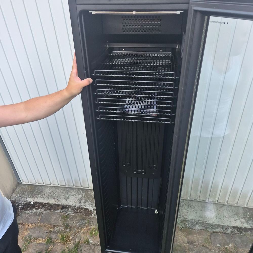 Frigo vitr&eacute; Electroménager