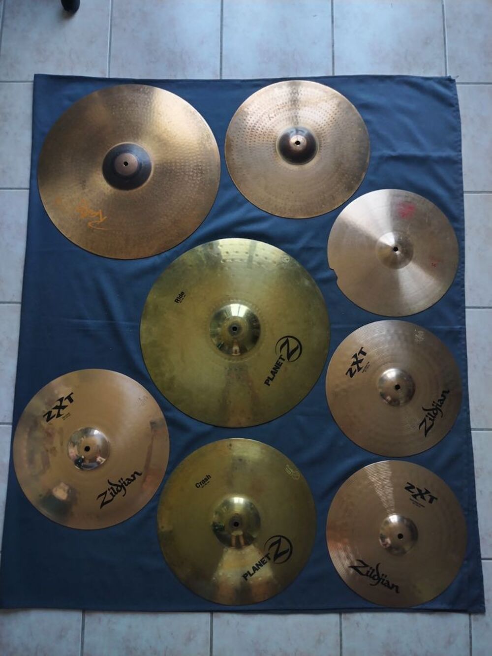 SET COMPLET DE 8 CYMBALES !! Instruments de musique