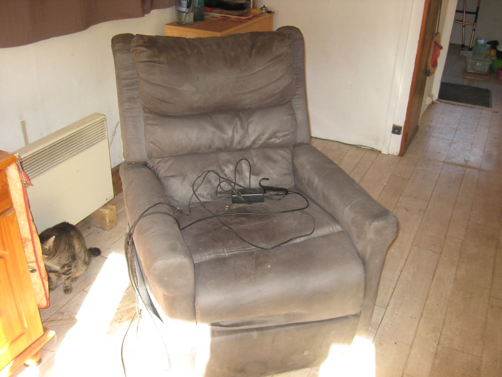 fauteuil &eacute;lectrique Meubles