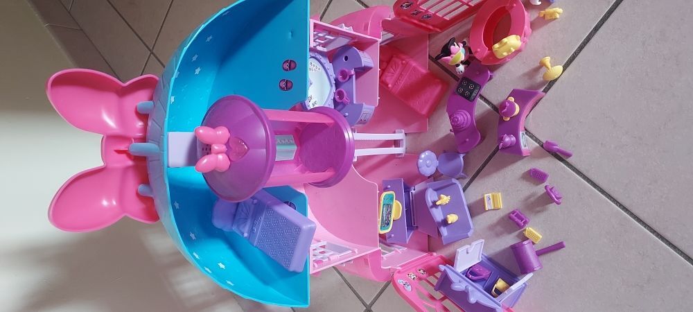 maison de Minnie et Daisy Jeux / jouets