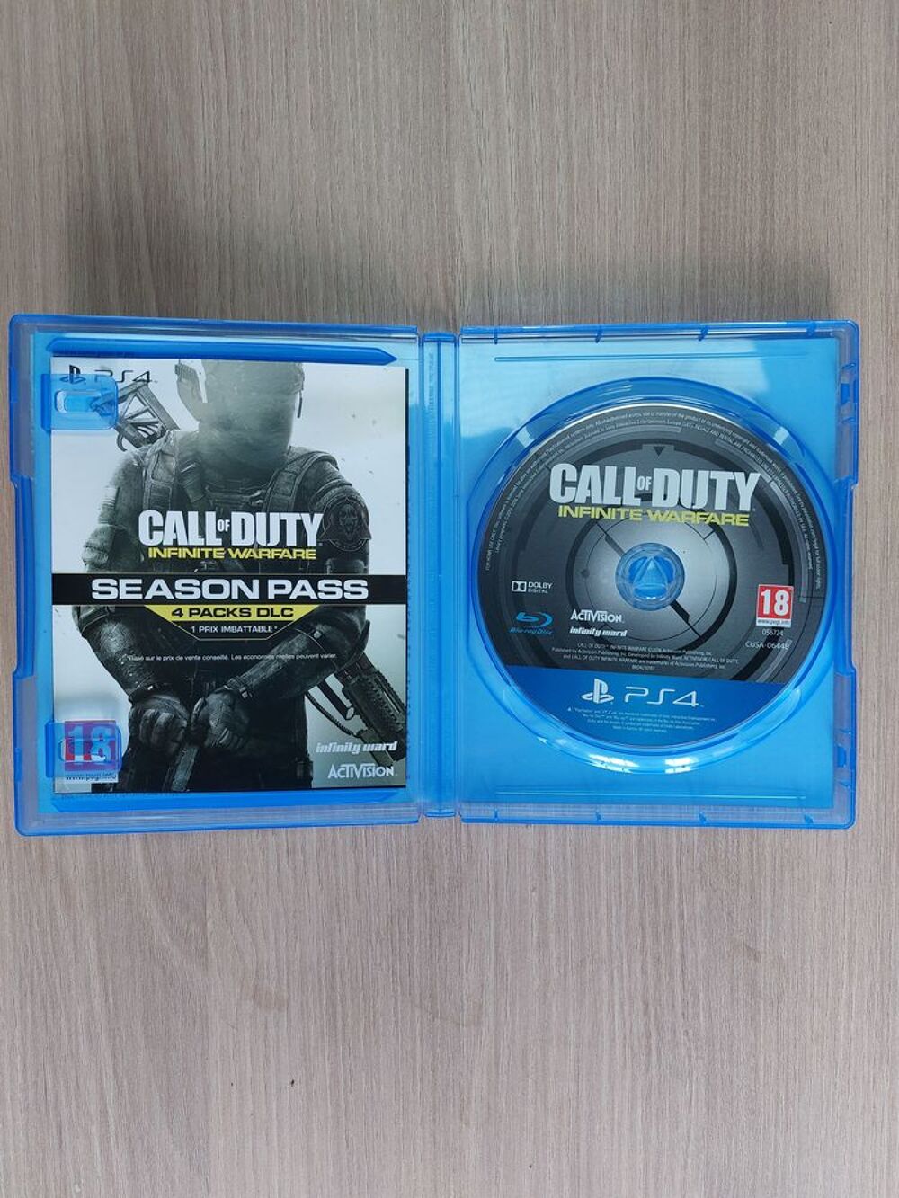 Call of Duty Infinte Warefare PS4 TBE Consoles et jeux vid�os