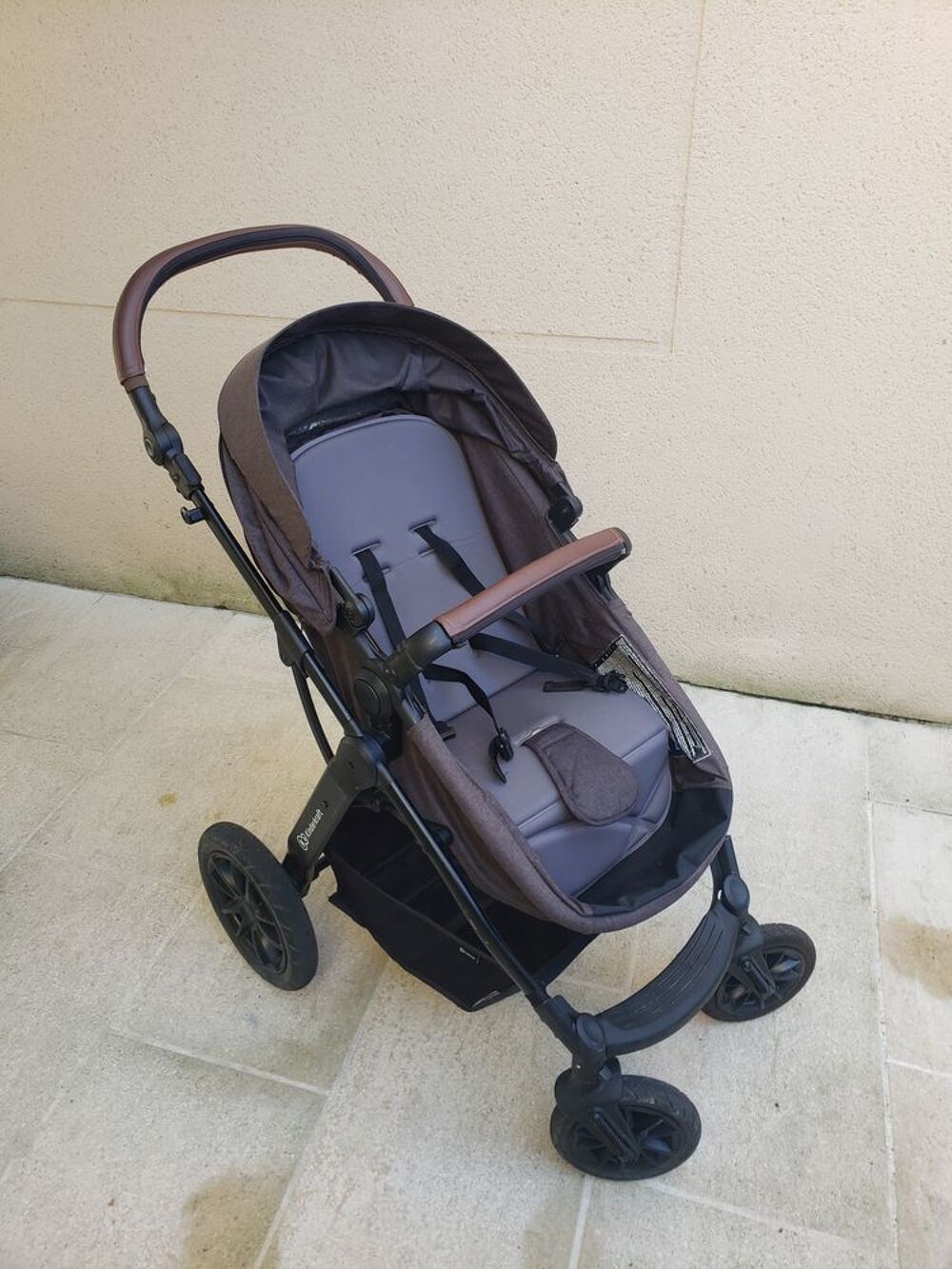 Poussette Kinderkraft 3 en 1 XMOOV avec si&egrave;ge auto + 2 pneus Puériculture