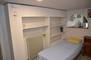  Chambre à louer 8 pièces 150 m² Lyon