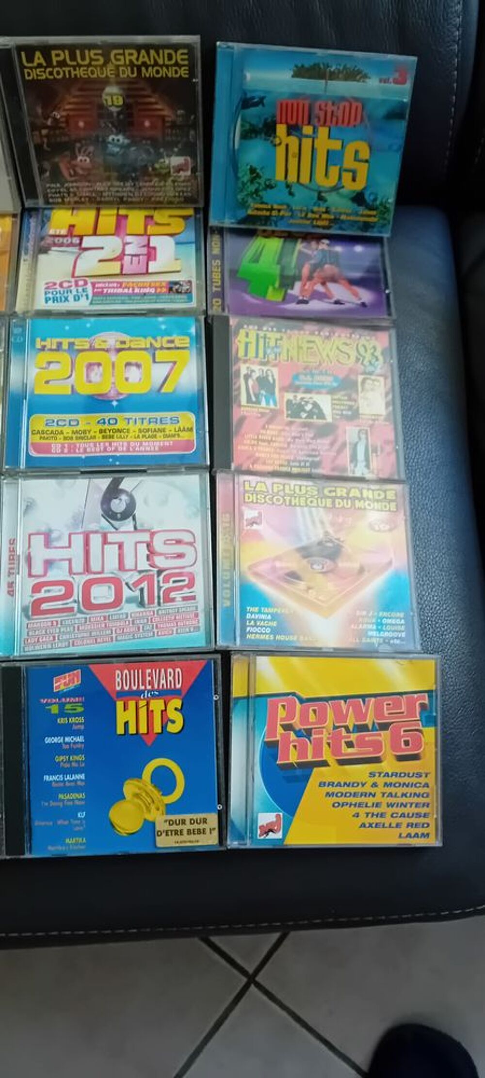 lot de 26CD funk , disco , vari&eacute;t&eacute; soit au total 40cd 
CD et vinyles