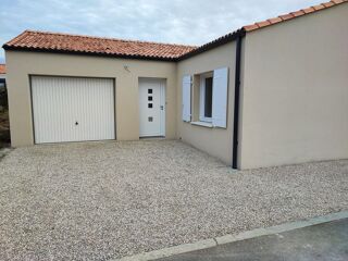  Maison à louer 3 pièces 70 m² Bournezeau