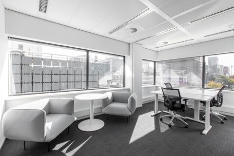 Bureau meubl&eacute; &agrave; louer &agrave; Paris, HQ Les Lilas pour 3 personnes, avec tout inclus 919 75020 Paris