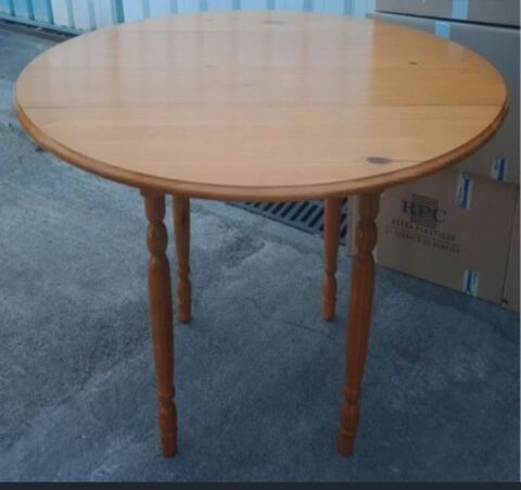Table et 4 chaise 95 Draguignan (83)