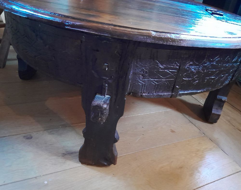 TABLE A RIZ Meubles